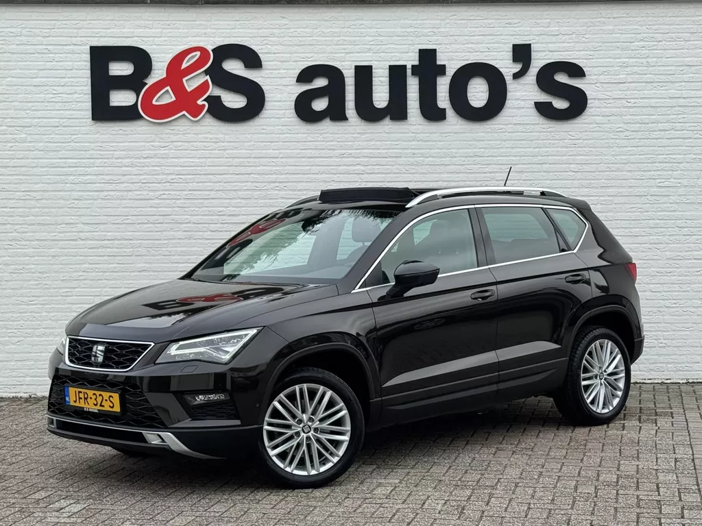 Seat ATECA 1.4 EcoTSI Xcellence Leder Camera Panorama Trekhaak Led verlichting Stoelverwarming