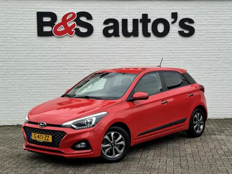 Hyundai I20 1.0 T-GDI Premium Dealer onderhouden Cruise control Climate control Parkeersensoren v/a Navigatie Apple / Android DAB