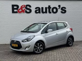 Hyundai IX20 1.6i Go! Automaat Parkeer sensoren Clima Cruise Stuur en stoelverwarming